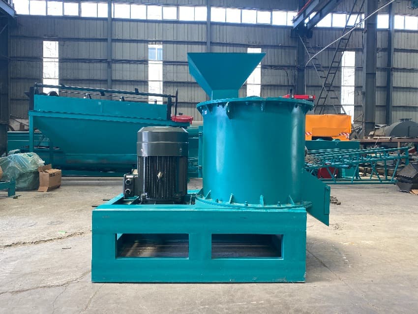 半濕粉碎機(jī)90型 (5).jpg